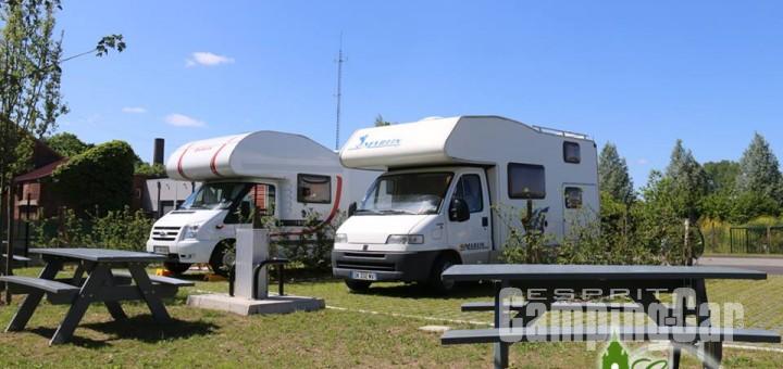 Aire camping-car  Estaires (59940) - Photo 3